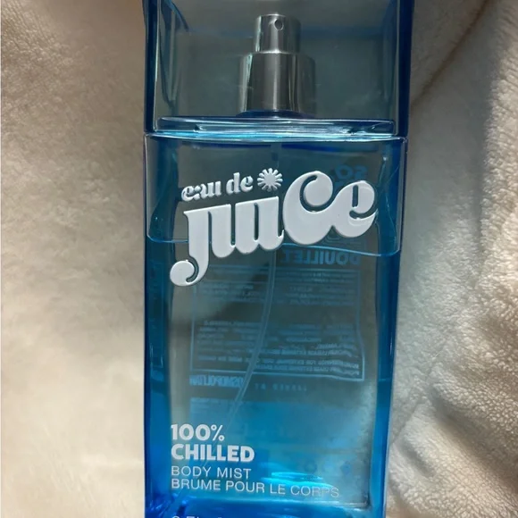 Cosmopolitan Eau de Juice 100% Chilled Body Mist - Picture 1 of 3